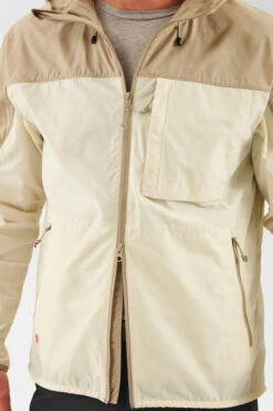 Fjallraven Mens High Coast Wind Jacket -North Trail Outfitters a1614092 1114 u