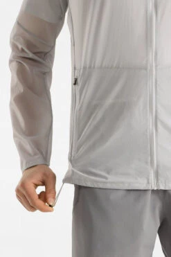 Arc'teryx Mens Incendo Airshell Hooded Running Top -North Trail Outfitters b12ad90187 7373 m