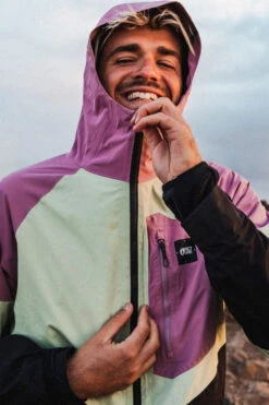 Picture Mens Abstral+ 2.5L Jacket -North Trail Outfitters b12ae90337 5192 l