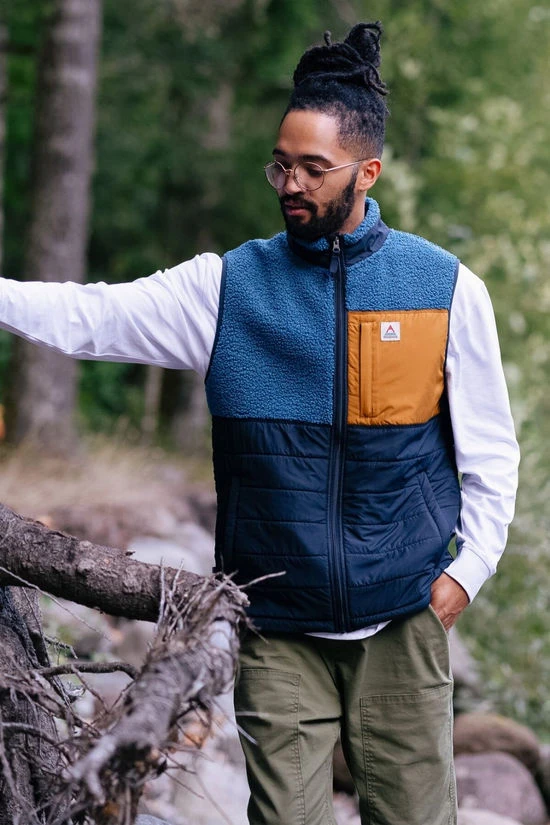 Mens Born Explorer Recycled Polar-Lined Sherpa Vest 13 Mens Born Explorer Recycled Polar-Lined Sherpa Vest - Image 11