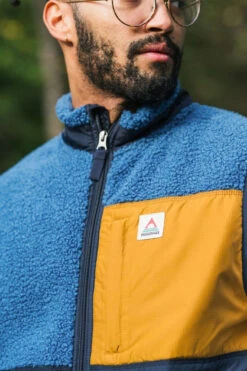 Mens Born Explorer Recycled Polar-Lined Sherpa Vest 25 Mens Born Explorer Recycled Polar-Lined Sherpa Vest -North Trail Outfitters b12ah90160 4241 i