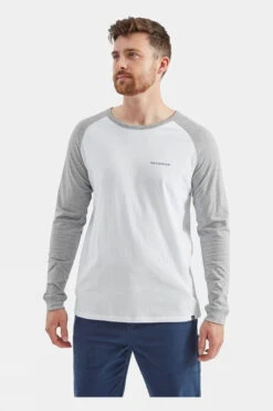 Passenger Mens Foster Long Sleeve T-Shirt 12 Passenger Mens Foster Long Sleeve T-Shirt -North Trail Outfitters b12bab0110 7272 t