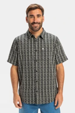 Quiksilver Mens Street Way Short Sleeve Shirt -North Trail Outfitters b12bcc0185 7087 c
