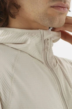 Salomon Mens Essential Lightwarm Fleece Hoodie 16 Salomon Mens Essential Lightwarm Fleece Hoodie -North Trail Outfitters b12bea0102 1111 g