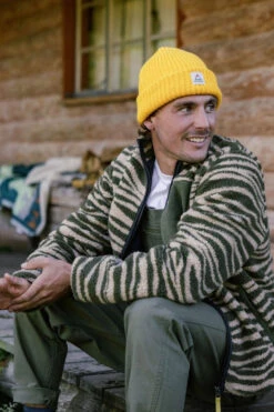 Mens Trekker Recycled Deep-Pile Sherpa Fleece 15 Mens Trekker Recycled Deep-Pile Sherpa Fleece -North Trail Outfitters b12beb0307 5556 g