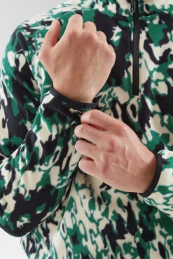 The North Face Mens Glacier Printed Quarter Zip Fleece -North Trail Outfitters b12bee0088 5907 u