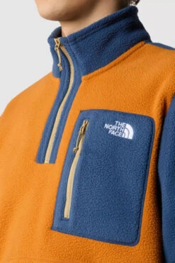 The North Face Mens Yumiori Quarter Zip Fleece -North Trail Outfitters b12bee0089 2741 g