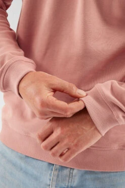 Fjallraven Mens 1960 Logo Badge Sweater -North Trail Outfitters b12bfa0311 3636 s