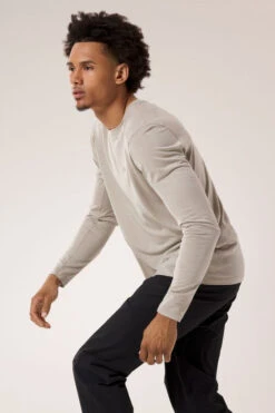 Arc'teryx Mens Ionia Merino Wool Long Sleeve T-Shirt 12 Arc'teryx Mens Ionia Merino Wool Long Sleeve T-Shirt -North Trail Outfitters b12gab0108 1212 e